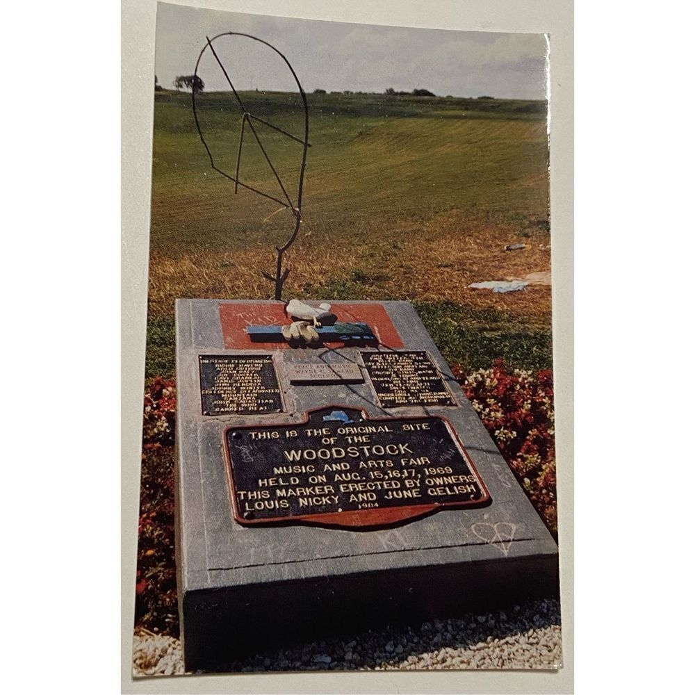 WOODSTOCK MUSIC and ARTS FAIR Monument POSTCARD 1994 YASGUR'S FARM Unposted